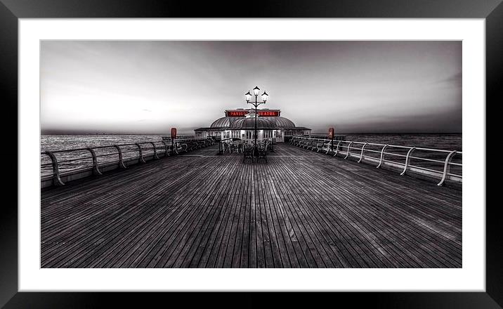 Cromer pier Framed Mounted Print by Gary Pearson