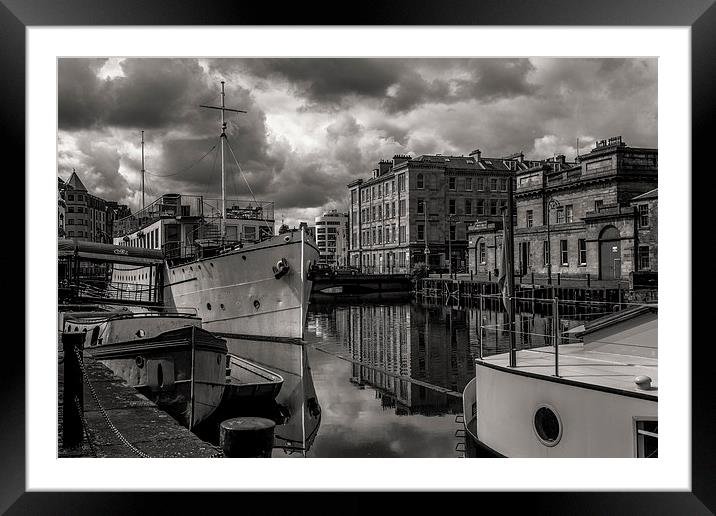 The Shore, Leith. Framed Mounted Print by Stuart Gennery