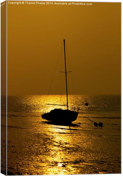 Boat at sunset Canvas Print by Thanet Photos