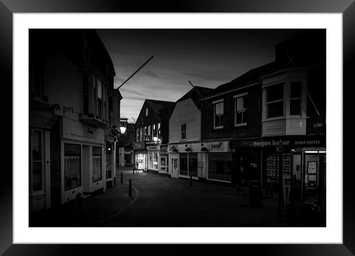 Evening light in West Cowes... Framed Mounted Print by Ian Johnston  LRPS