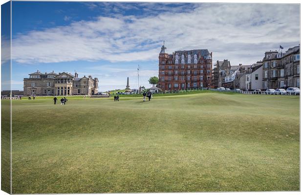 St Andrews 18 Hole Canvas Print by Keith Thorburn EFIAP/b