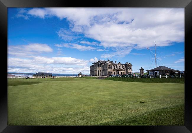 St Andrews 18 Hole Framed Print by Keith Thorburn EFIAP/b