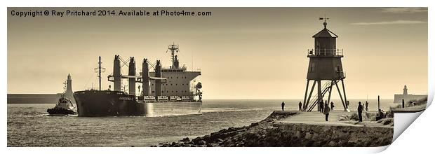 Ship Coming In Print by Ray Pritchard