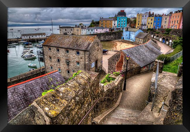 Down to Tenby Harbour Framed Print by Simon West