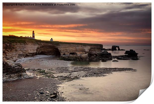 Souter Lighthouse at Sunset Print by Ray Pritchard