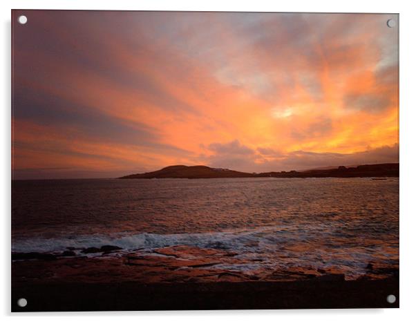 breiwick,lerwick,shetland Acrylic by sue piff