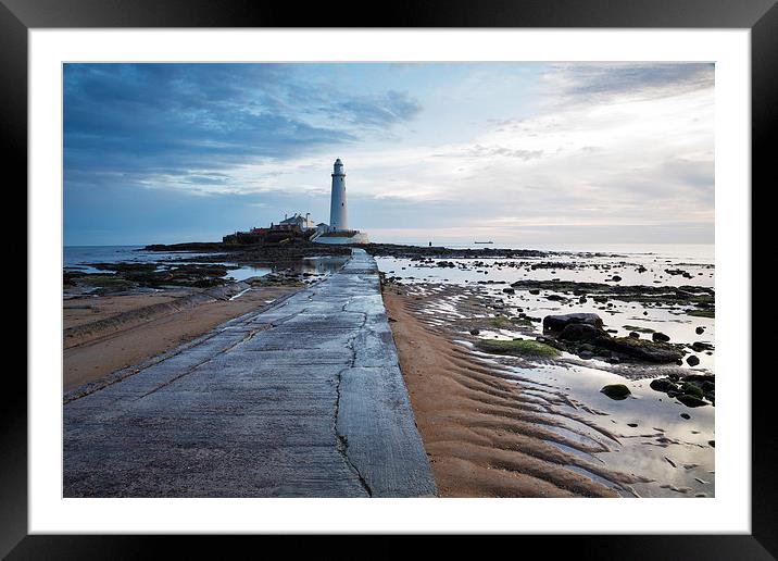 Saint Marys Lighthouse at Whitley Bay Framed Mounted Print by Ian Middleton