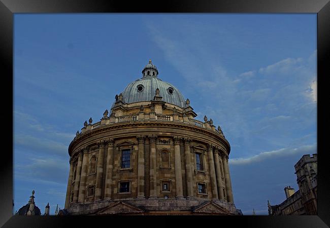 The  Radcliffe Camera, Framed Print by Tony Murtagh