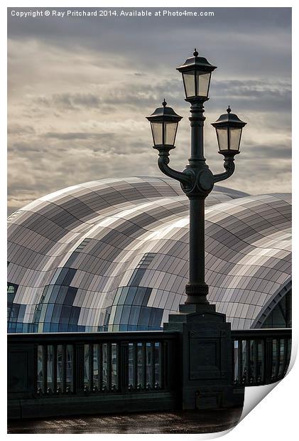 Lamp on the Tyne Bridge Print by Ray Pritchard