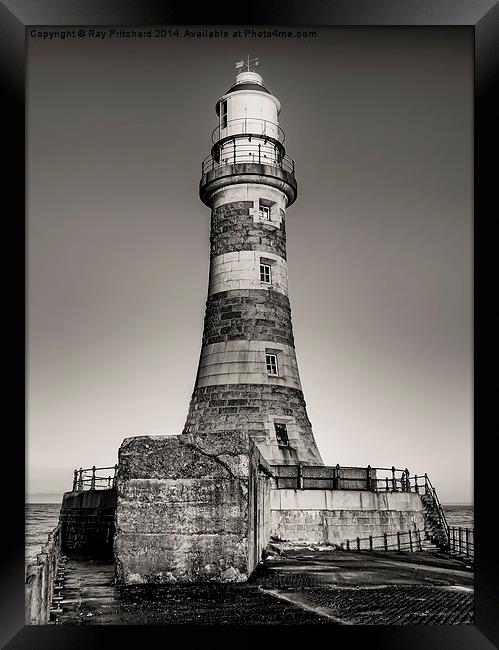 Roker Lighthouse Framed Print by Ray Pritchard