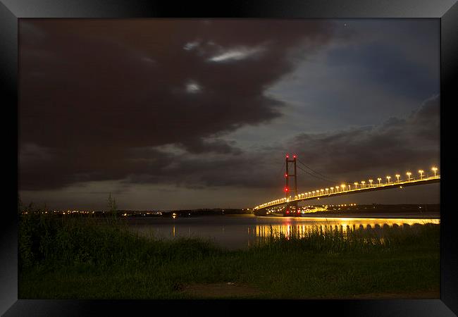 Humber Bridge - a touch of love Framed Print by Liam Gibbins