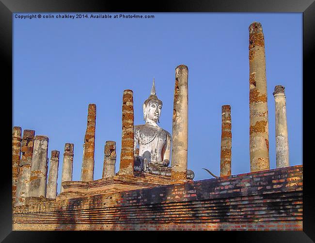 North Thailand Buddhist Wat Framed Print by colin chalkley