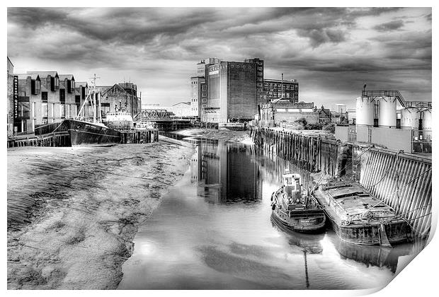 River Hull Dusk  2013 Print by Martin Parkinson