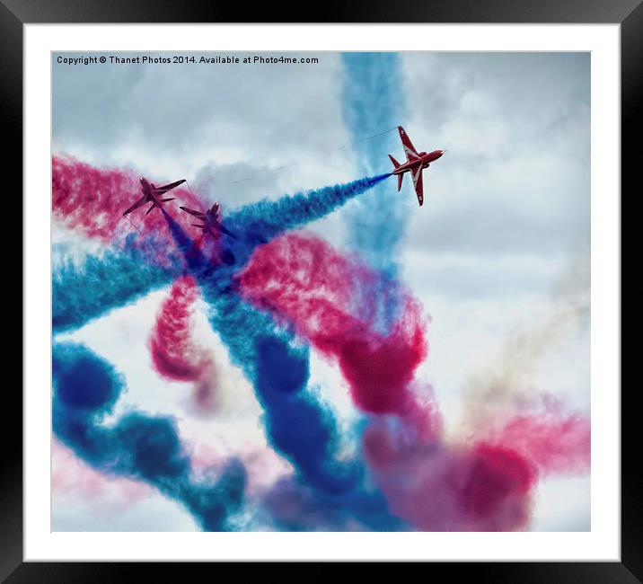 Red Arrows Framed Mounted Print by Thanet Photos