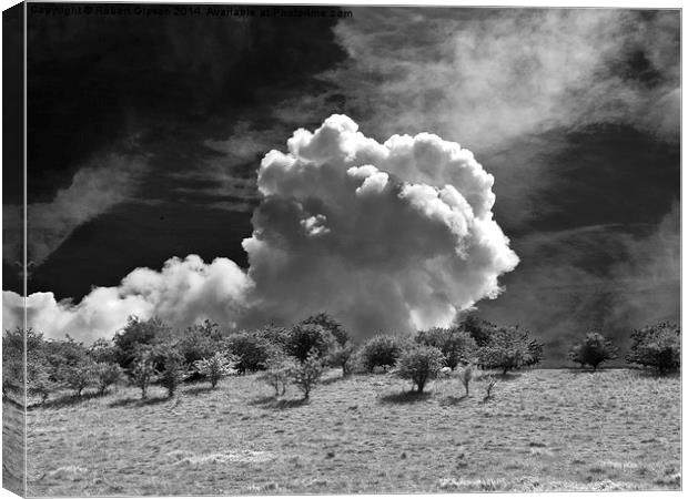 Valley cloud Canvas Print by Robert Gipson