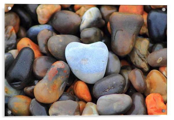 Pebble heart Acrylic by Colin Brittain