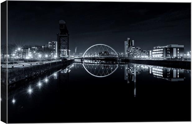 Glasgow at night Canvas Print by Stephen Taylor