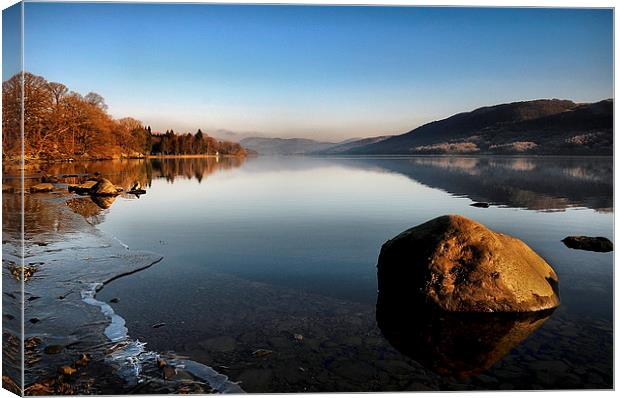 Coniston lake in winter Canvas Print by Robert Fielding