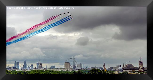 Red Arrows flying over Buckingham Palace Framed Print by Phil Robinson