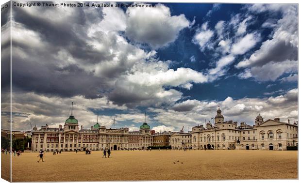 Horse guards London Canvas Print by Thanet Photos