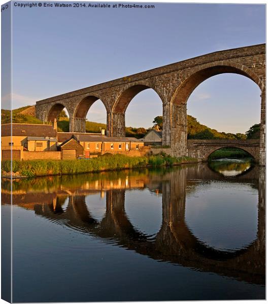 Cullen Viaduct Canvas Print by Eric Watson