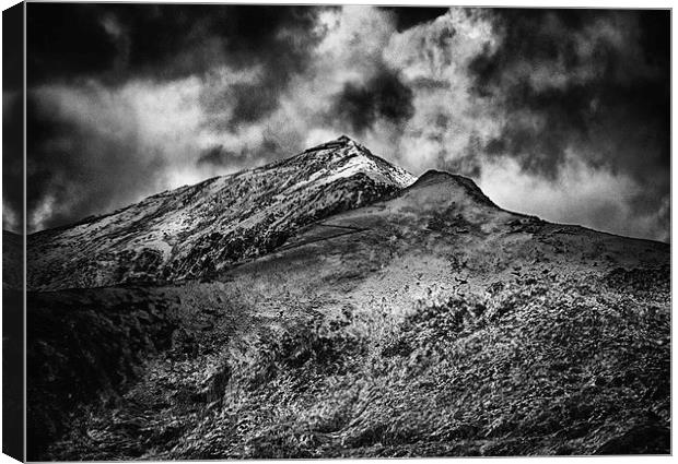 All Hail Snowdon Canvas Print by Oriel Forest