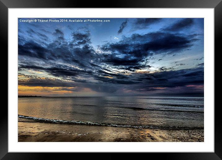 Beach sunset Framed Mounted Print by Thanet Photos