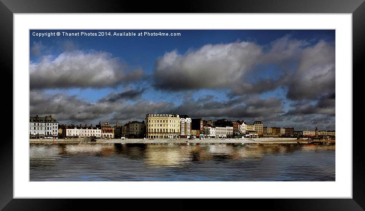 A day by the seaside Framed Mounted Print by Thanet Photos