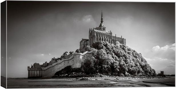 Mont St Michel, France Canvas Print by Mark Llewellyn
