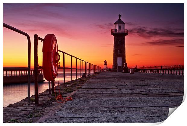  Life preserver (Whitby east pier) Print by ian staves