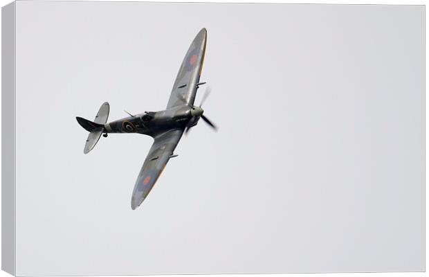 Spitfire Mk LFIXe  Canvas Print by J Biggadike