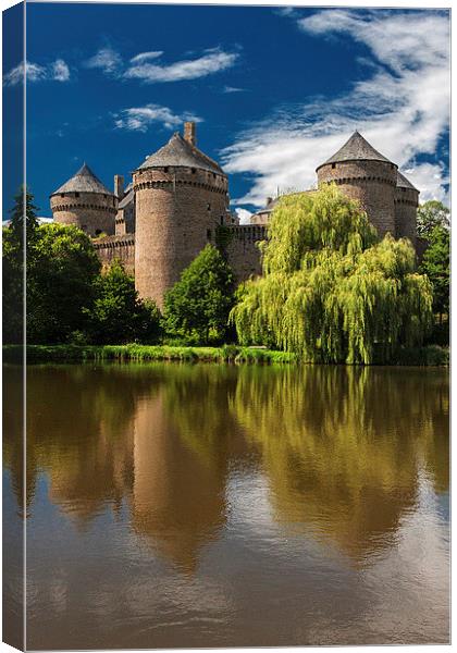 The Chateau at Lassay les Chateaux Canvas Print by Rob Lester