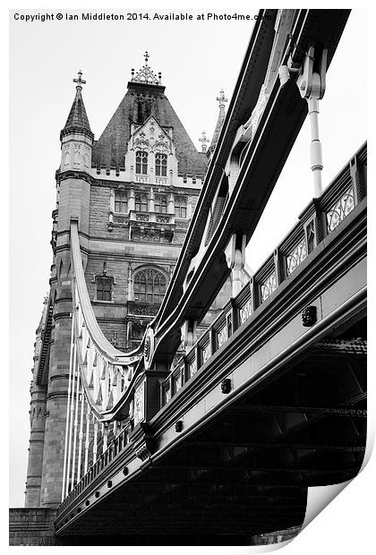 Tower Bridge in Black and White Print by Ian Middleton