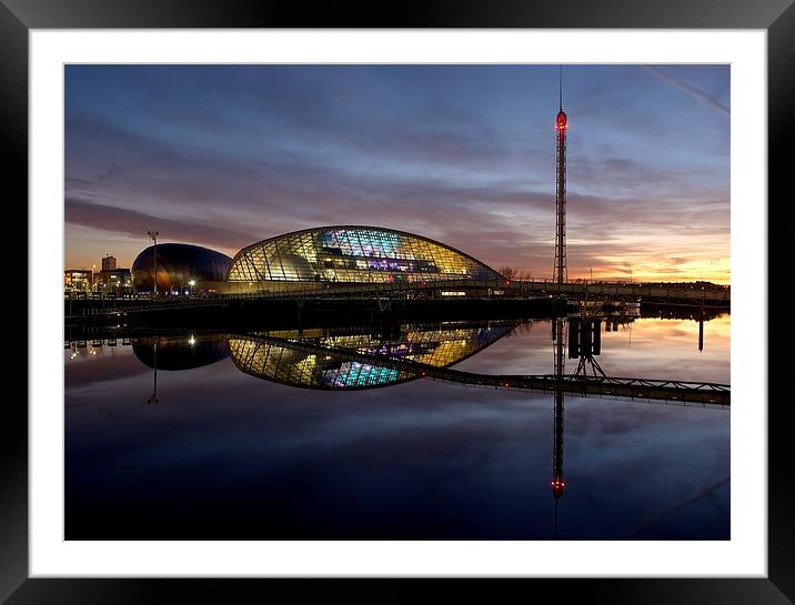  Glasgow science centre Framed Mounted Print by Stephen Taylor