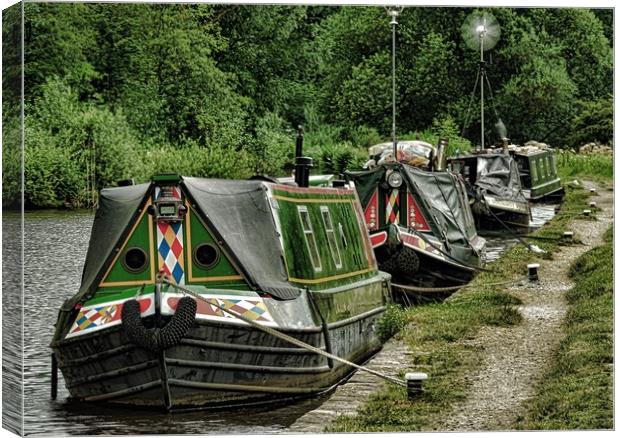 Moored narrowboats at Roaches Lock, Huddersfield  Canvas Print by Andy Smith