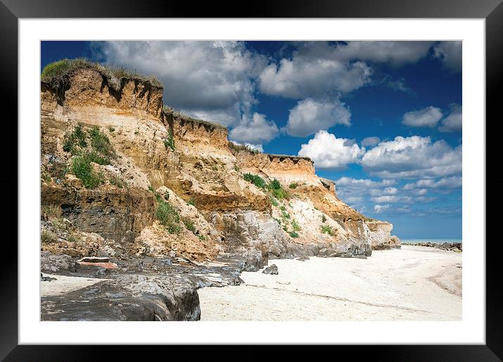  Happisburgh Cliffs Framed Mounted Print by Stephen Mole