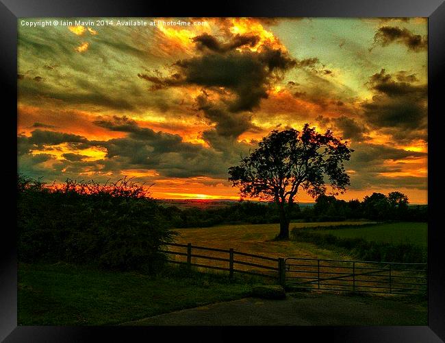  Sunset Over Shildon County Durham Framed Print by Iain Mavin