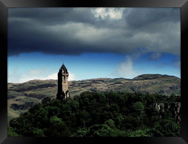 wallace monument Framed Print by dale rys (LP)