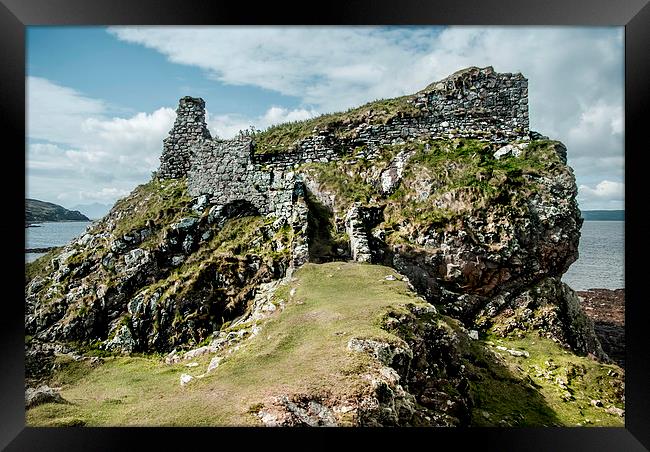 Dunscaith Castle on Skye  Framed Print by Stephen Maher
