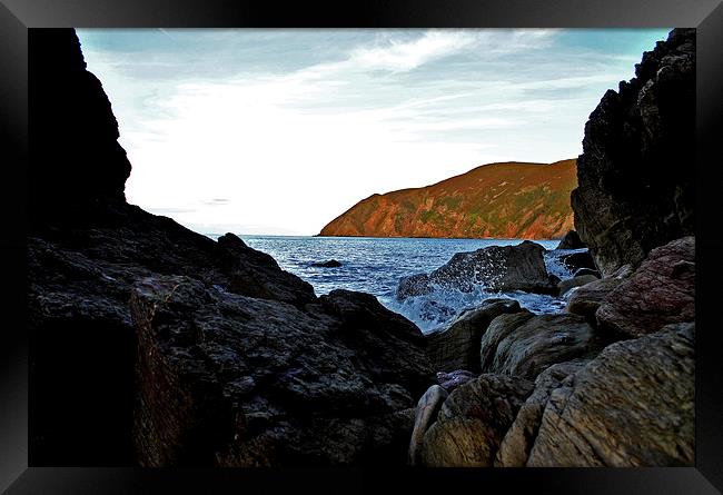 Through the Rocks  Framed Print by graham young