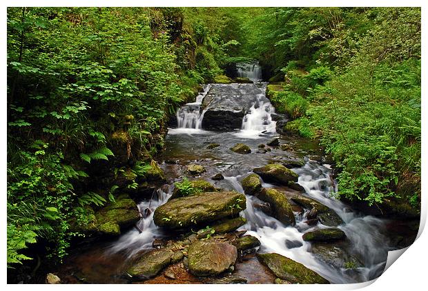 Watersmeet Falls  Print by graham young