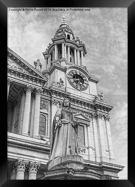  Queen Anne Statue in front of St Paul's Cathedral Framed Print by Philip Pound