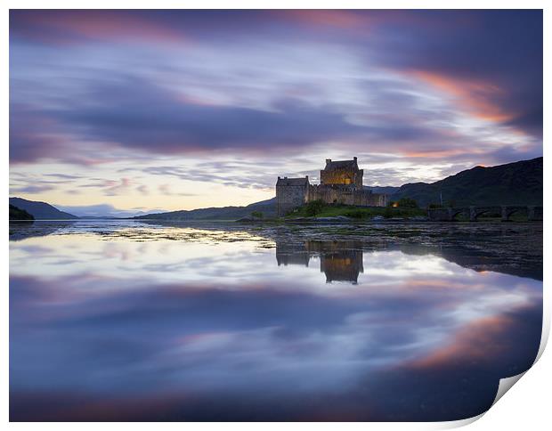  Eilean Donan Castle, Scotland Print by Daugirdas Racys