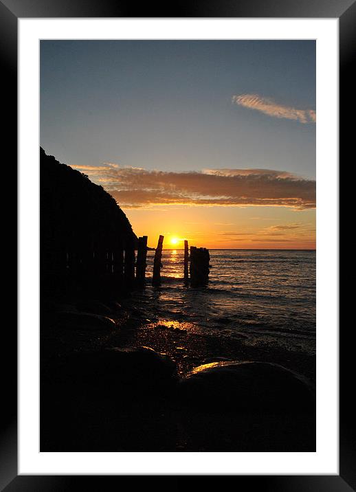 Lynmouth Bay Sunset  Framed Mounted Print by graham young