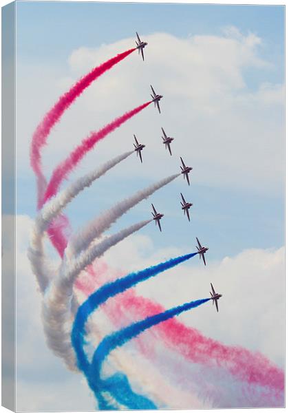 Red Arrows display at Farnborough Canvas Print by Oxon Images