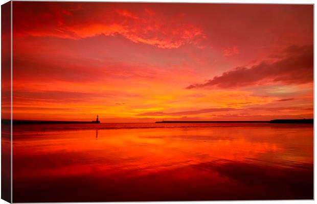  Roker sunrise Canvas Print by Jim Doneathy
