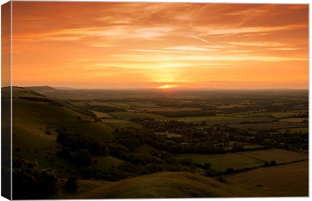  Sunset at Devils Dyke, Sussex Canvas Print by Eddie Howland