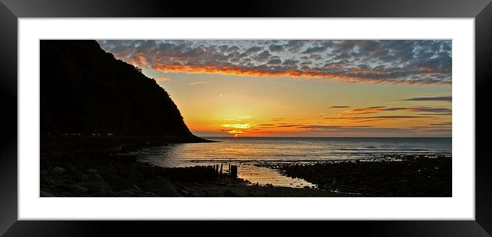 Panoramic Lynmouth Bay Sunset  Framed Mounted Print by graham young