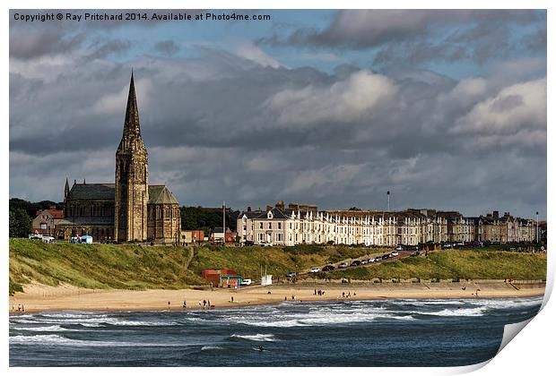 View of Cullercoats Print by Ray Pritchard