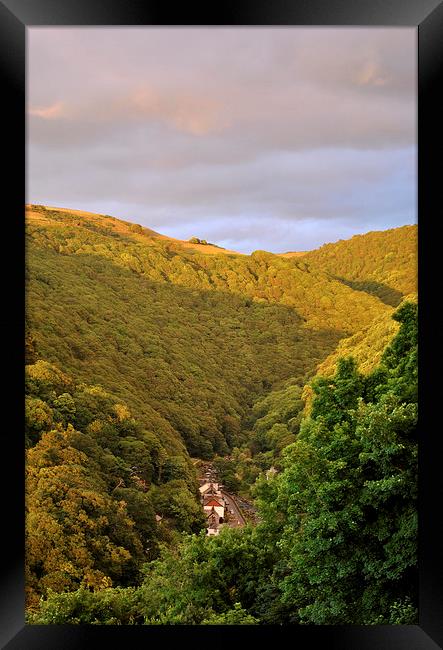 Tors Road, Lynmouth  Framed Print by graham young